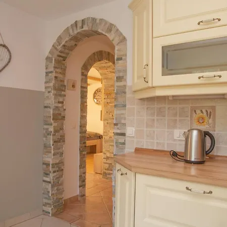 Apartma Erlah Apartment