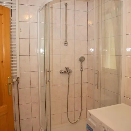 Apartment Apartma Erlah
